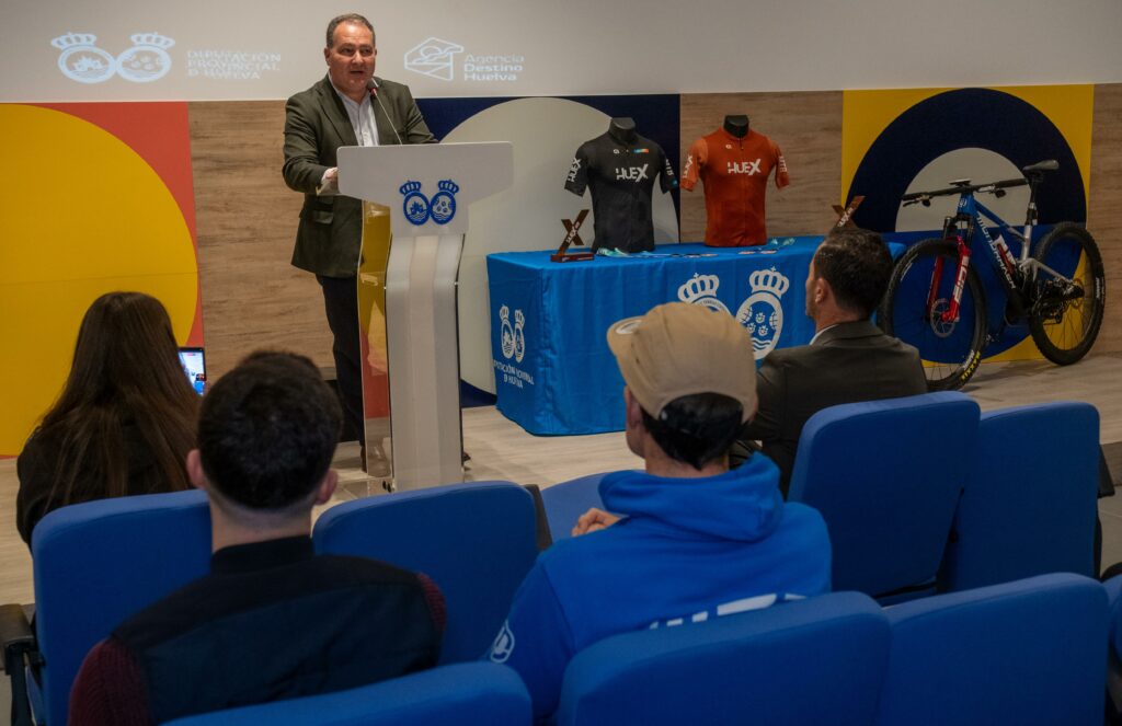 La HUEX MTB con más nivel deportivo de su historia se disputa este sábado con salida en Aracena y llegada a Huelva