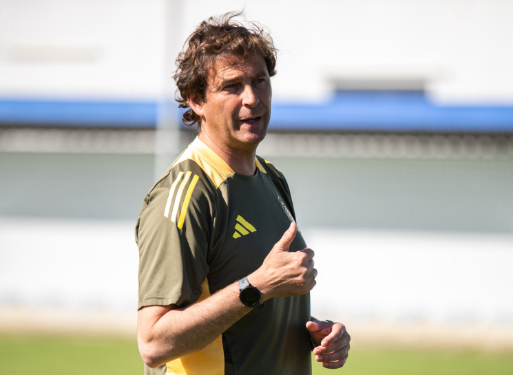 Galbarro apunta a la actitud de los futbolistas: «Algunos no han estado centrados»